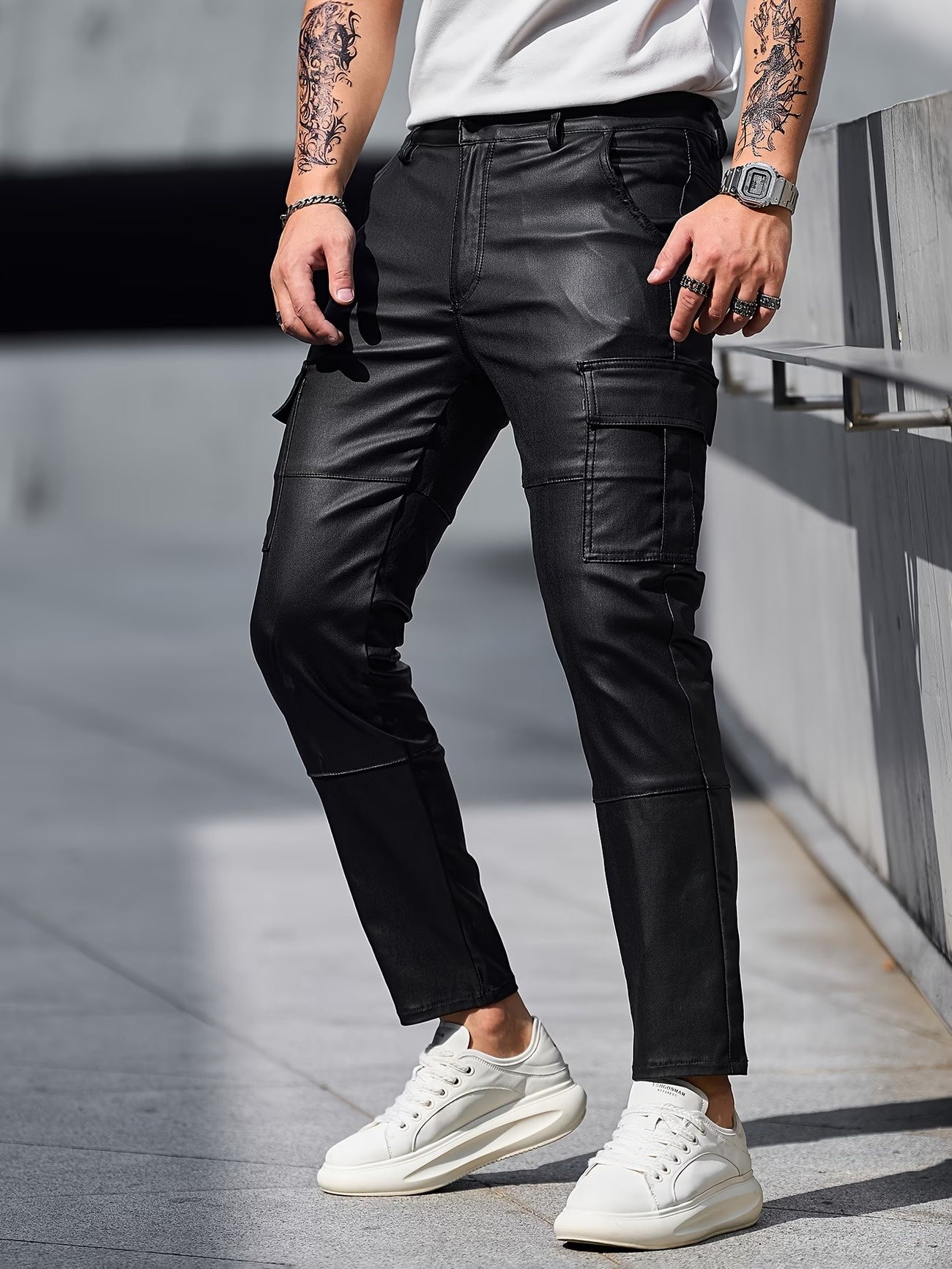 Men's Pants with Cargo Pockets